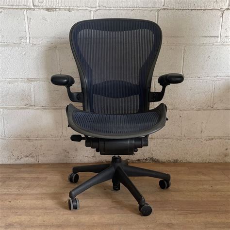 where to buy herman miller canada|herman miller aeron size c.